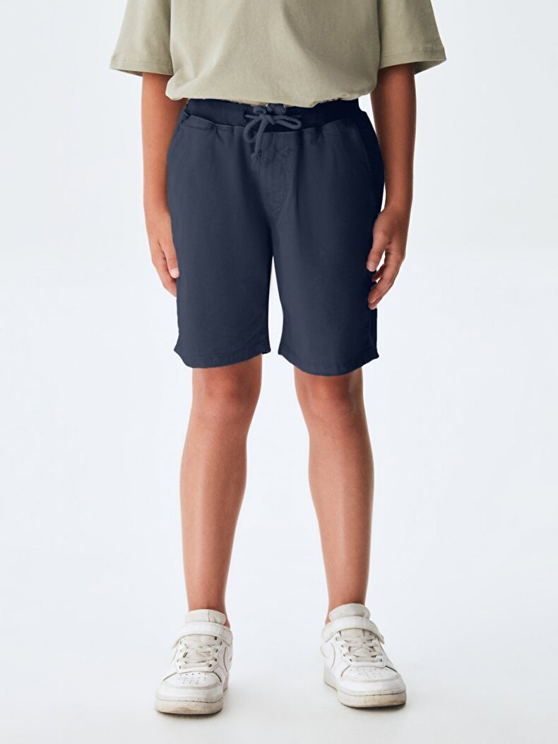 Dunkelblau Shorts