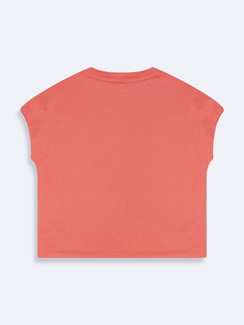 Pembe T-shırt